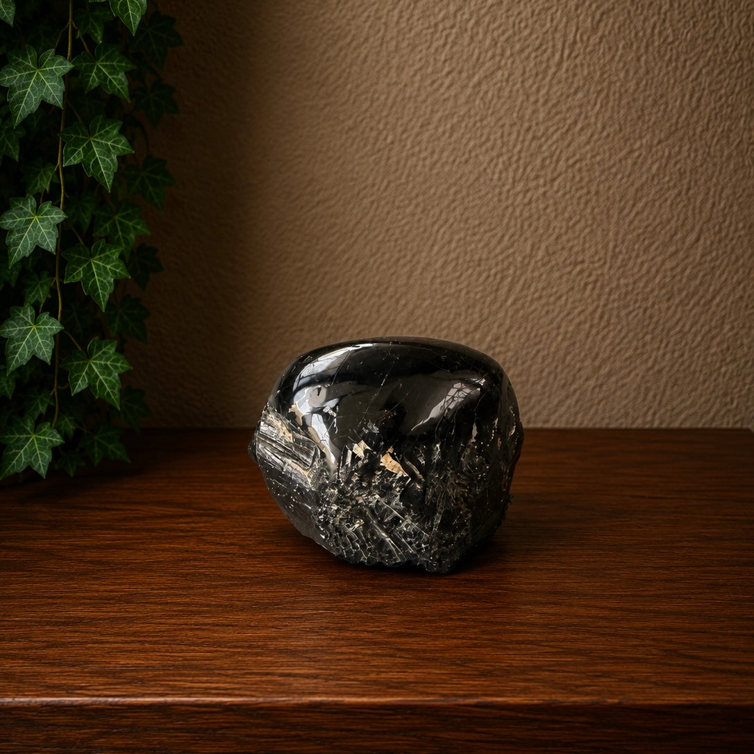 FREE FORM || TOURMALINE