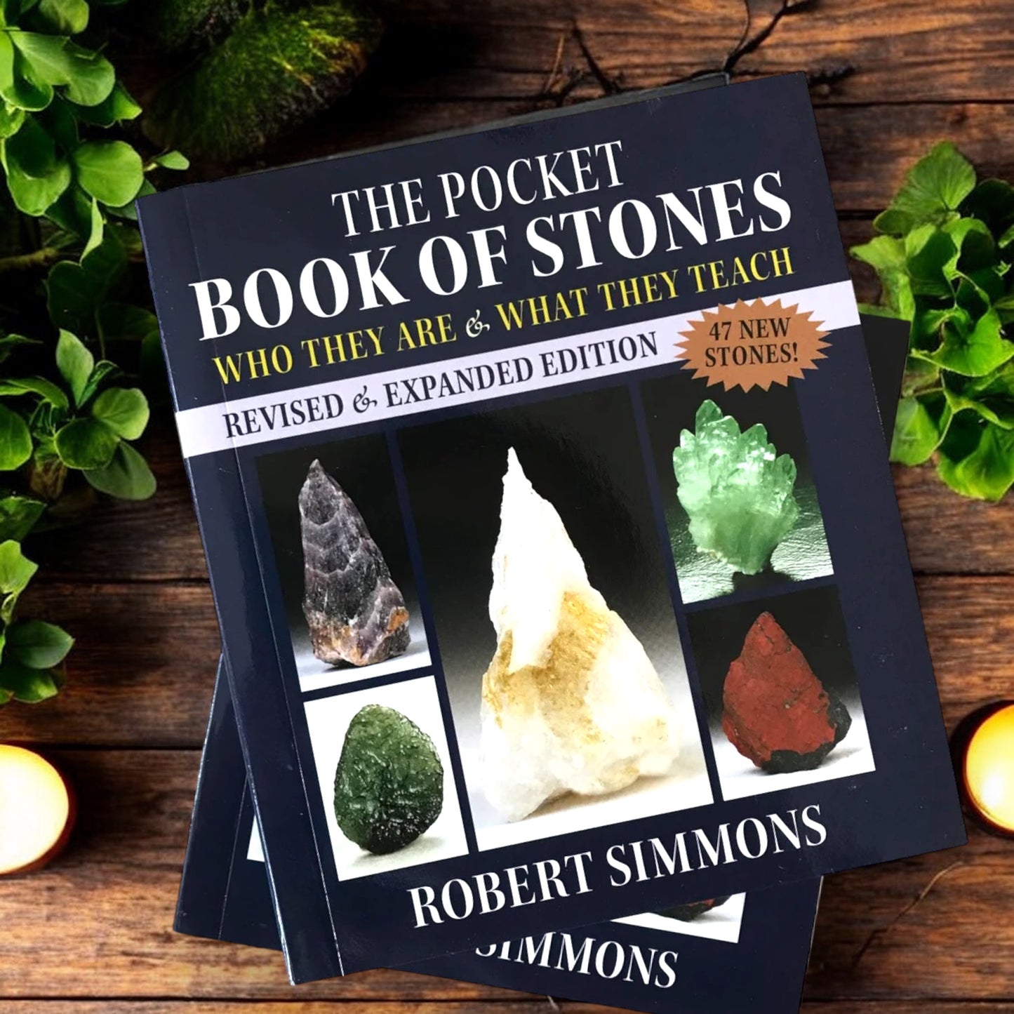 BOOKS || POCKET BOOK OF STONES