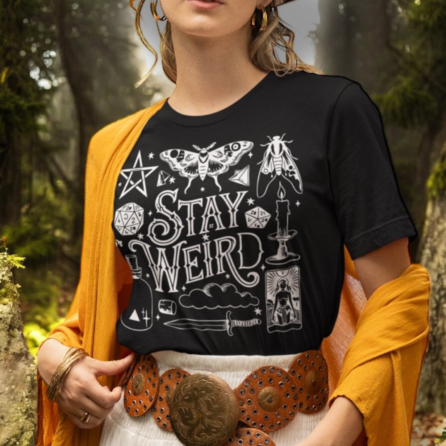 T-SHIRT | STAY WEIRD - (WHITE WRITING)
