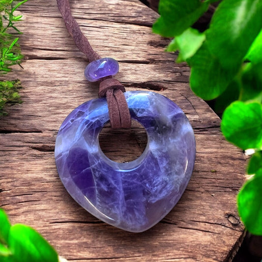 PENDANT || AMETHYST HEART NECKLACE
