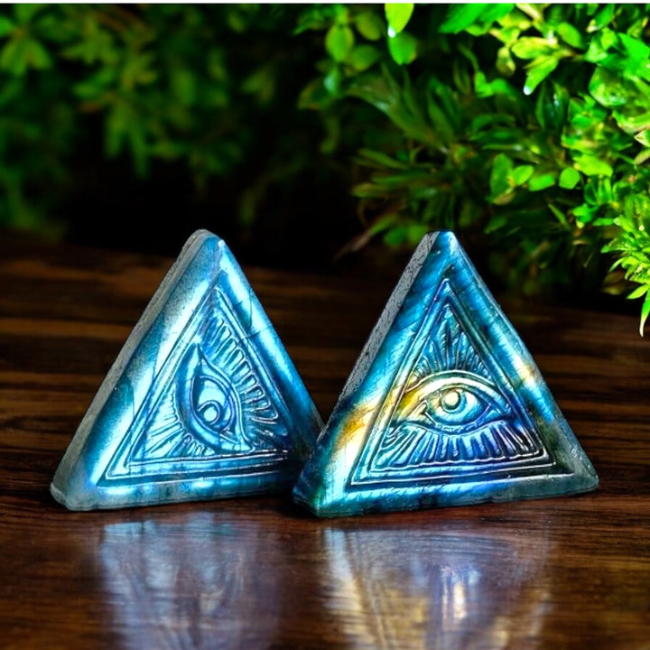 CARVINGS || LABRADORITE TRIANGLE EVIL EYE