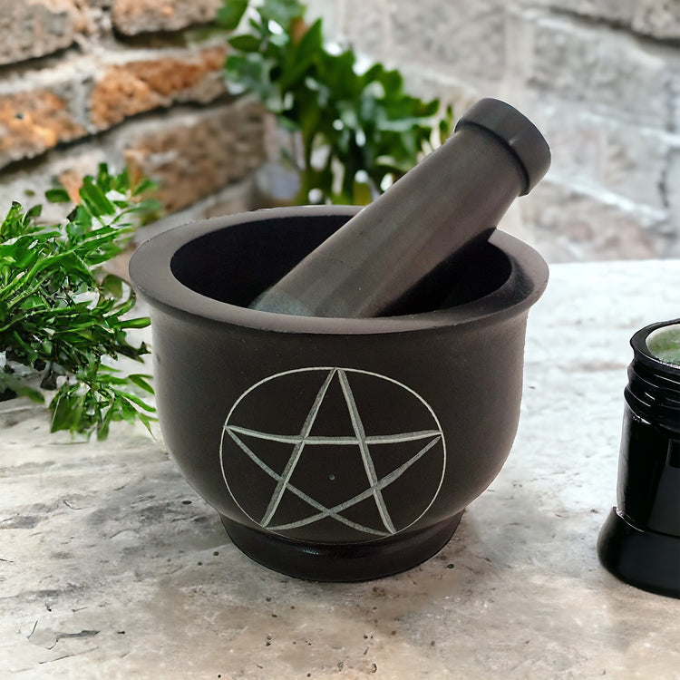 MORTAR & PESTLE