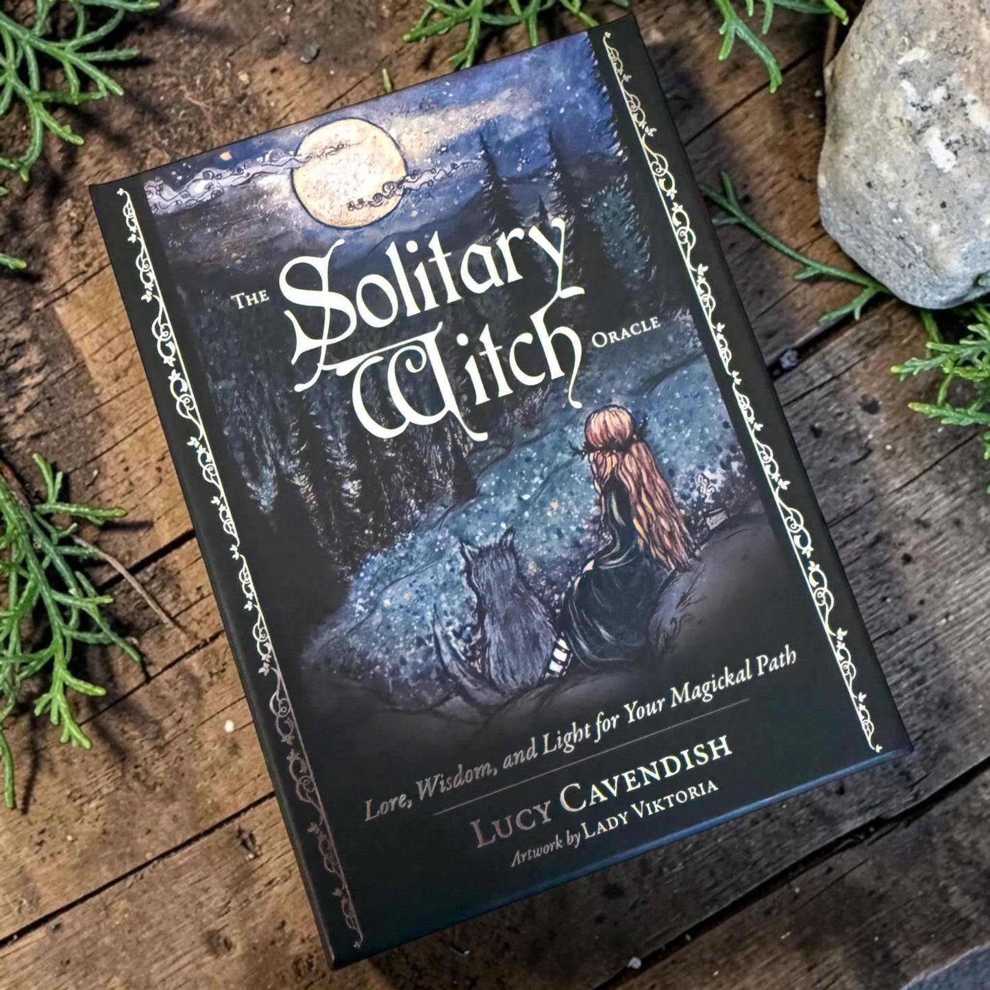 ORACLE CARDS || THE SOLITARY WITCH