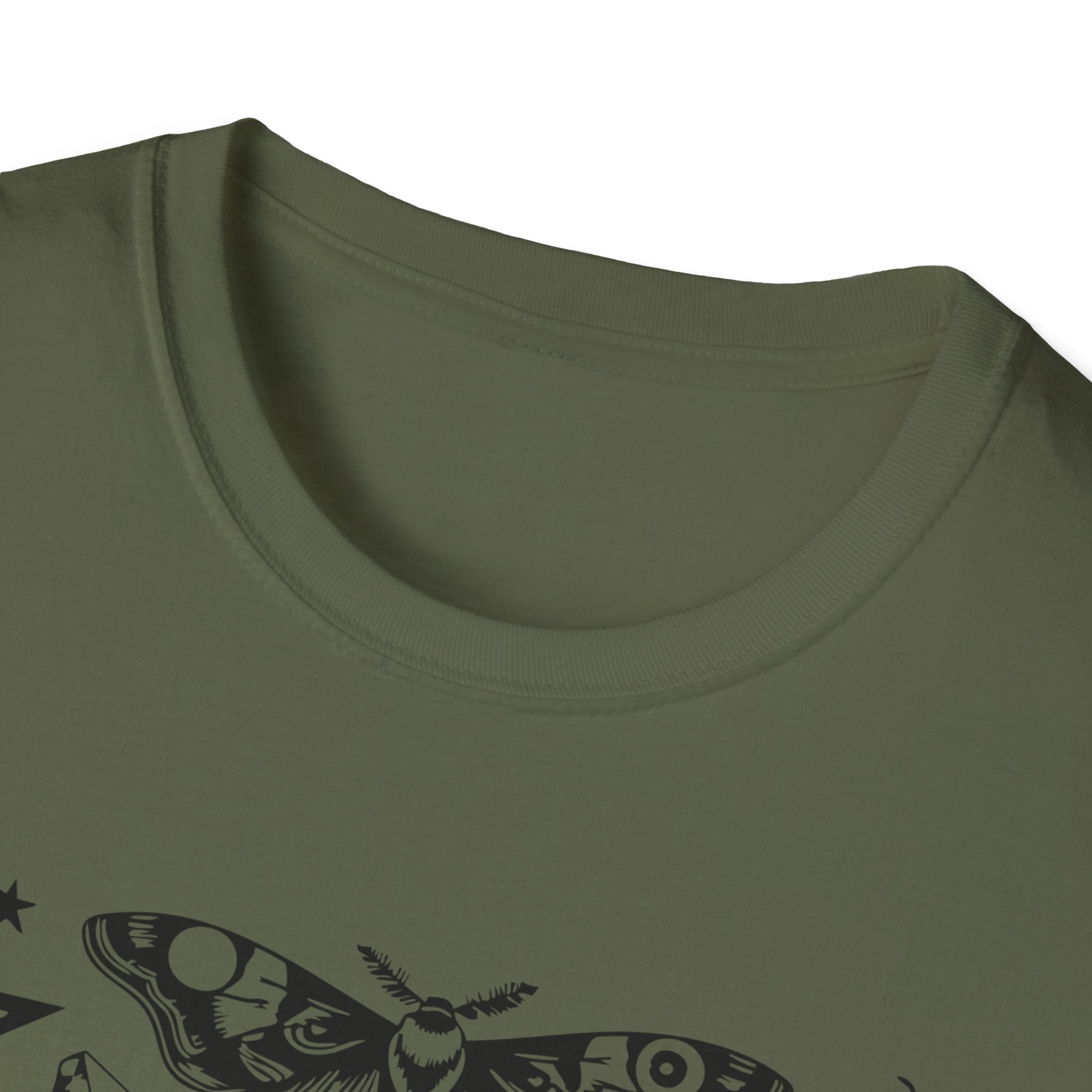 T-SHIRT | STAY WEIRD - (BLACK WRITING)