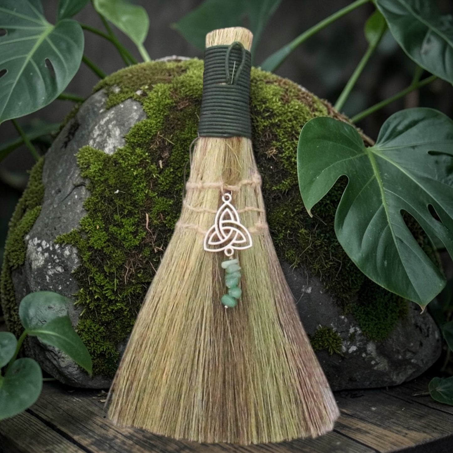 BESOM || WITCHES BROOM - TRIQUETRA & GREEN AVENTURINE