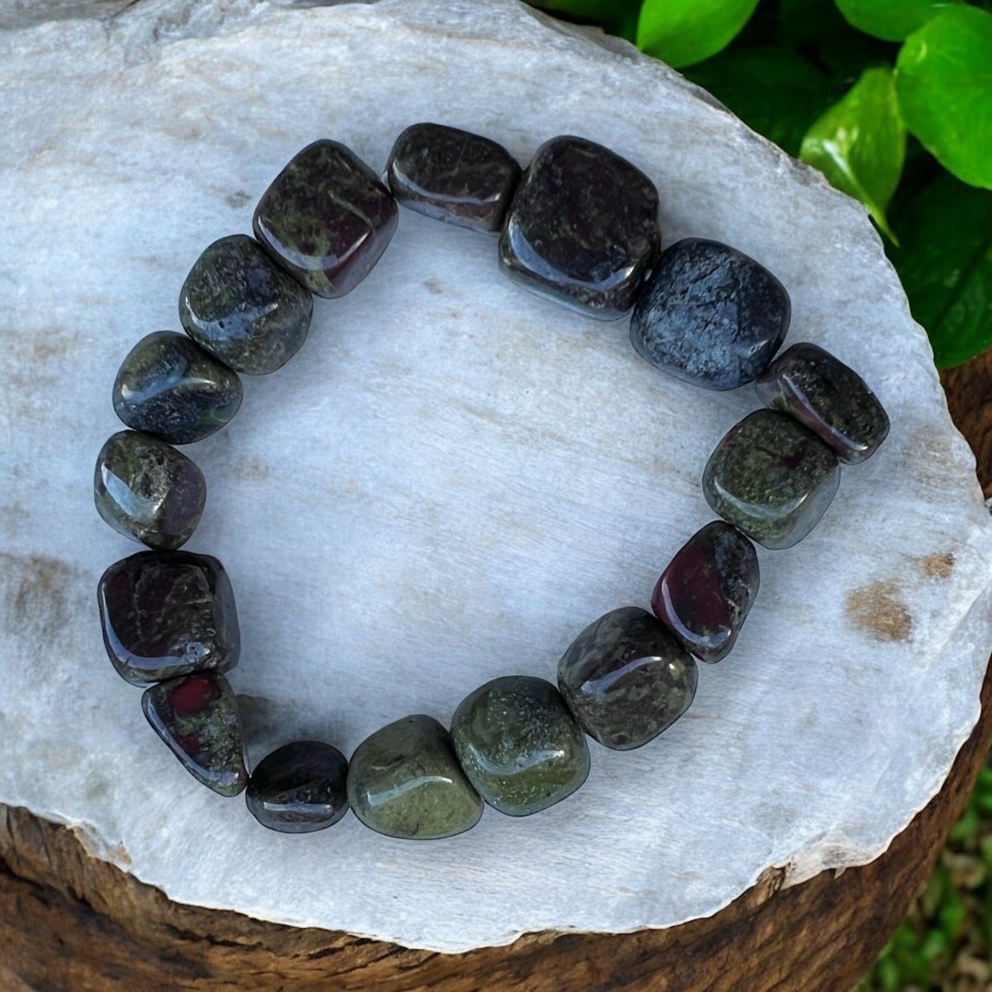 BRACELET || DRAGONS BLOOD