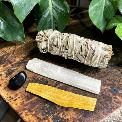 SMUDGE KIT || ENERGY CLEANSING