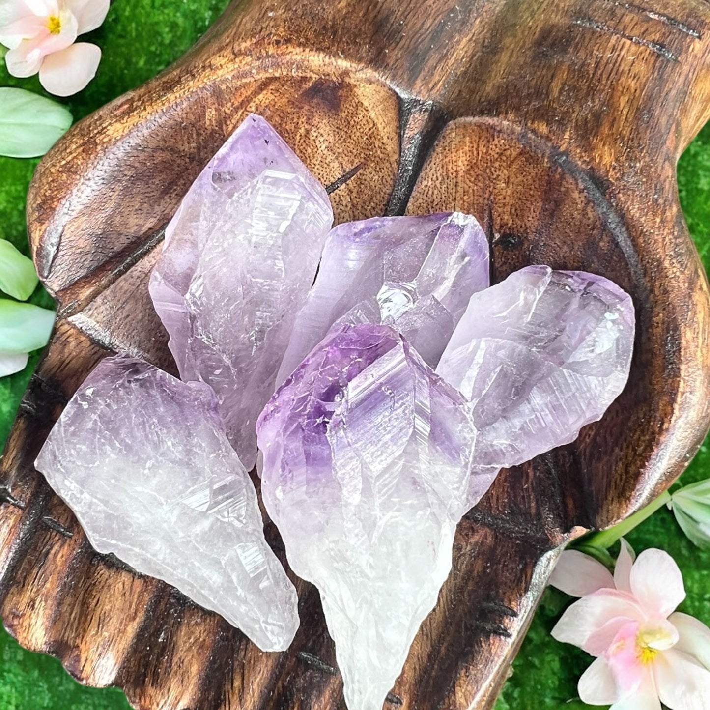 ROUGH STONES || AMETHYST POINTS