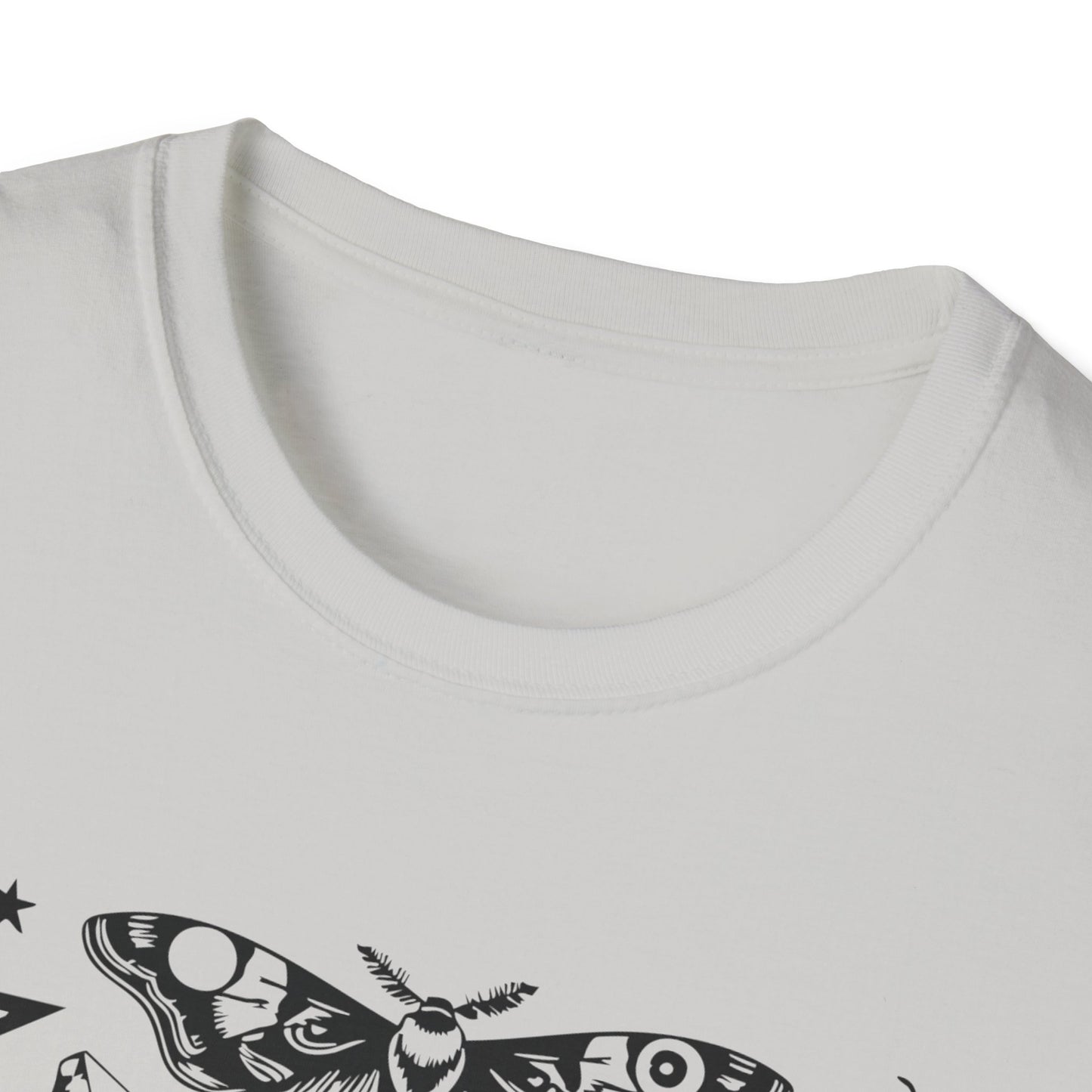 T-SHIRT | STAY WEIRD - (BLACK WRITING)