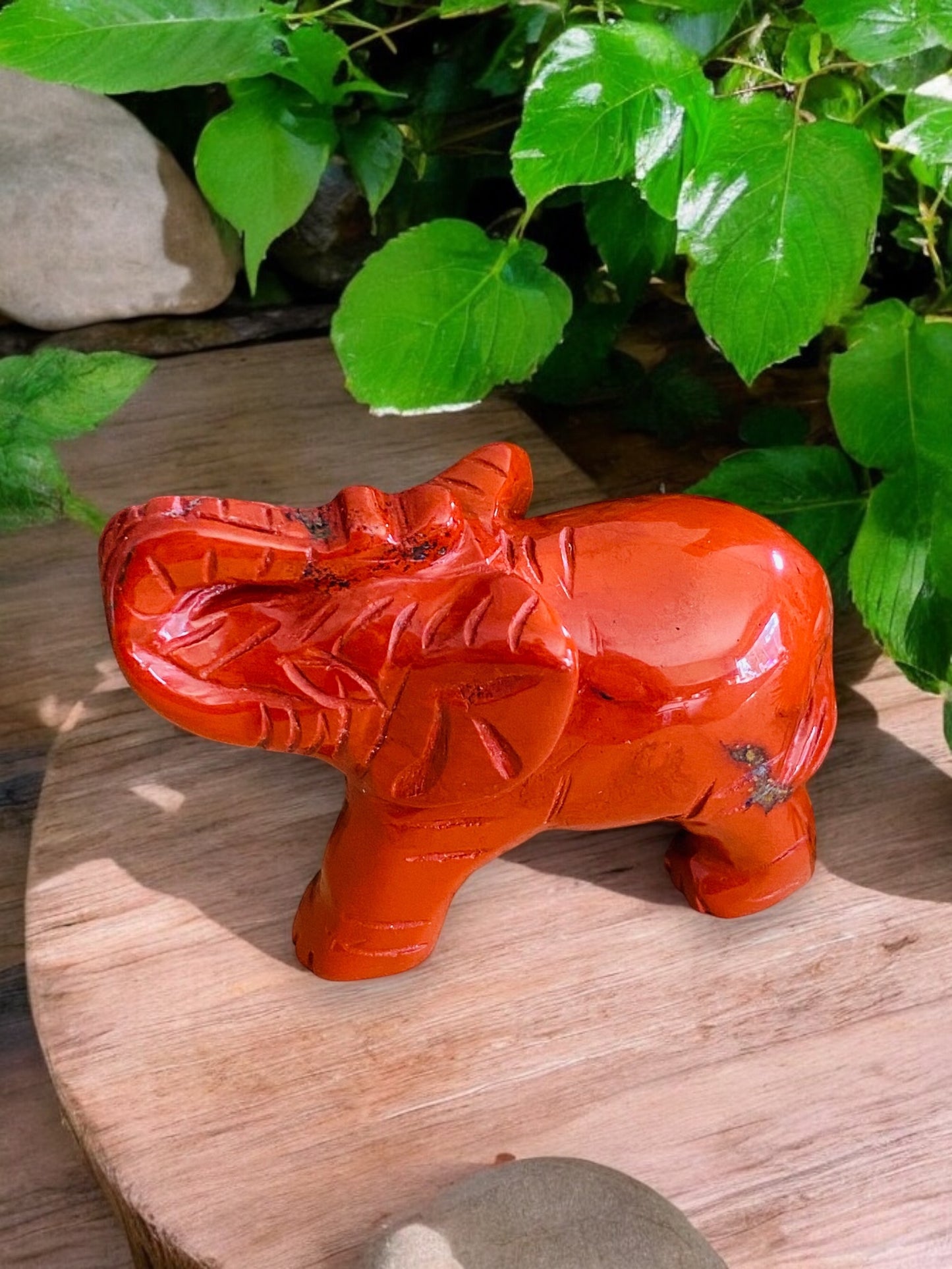 CARVINGS || RED JASPER ELEPHANT