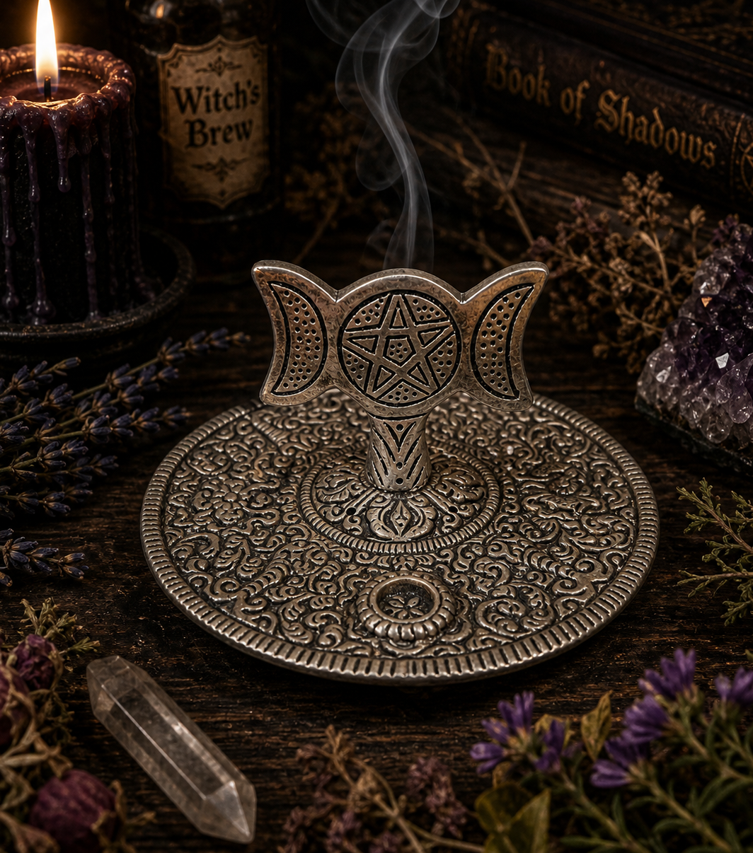 INCENSE HOLDER || TRIQUETRA