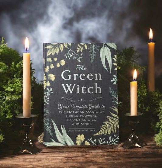 BOOKS || THE GREEN WITCH