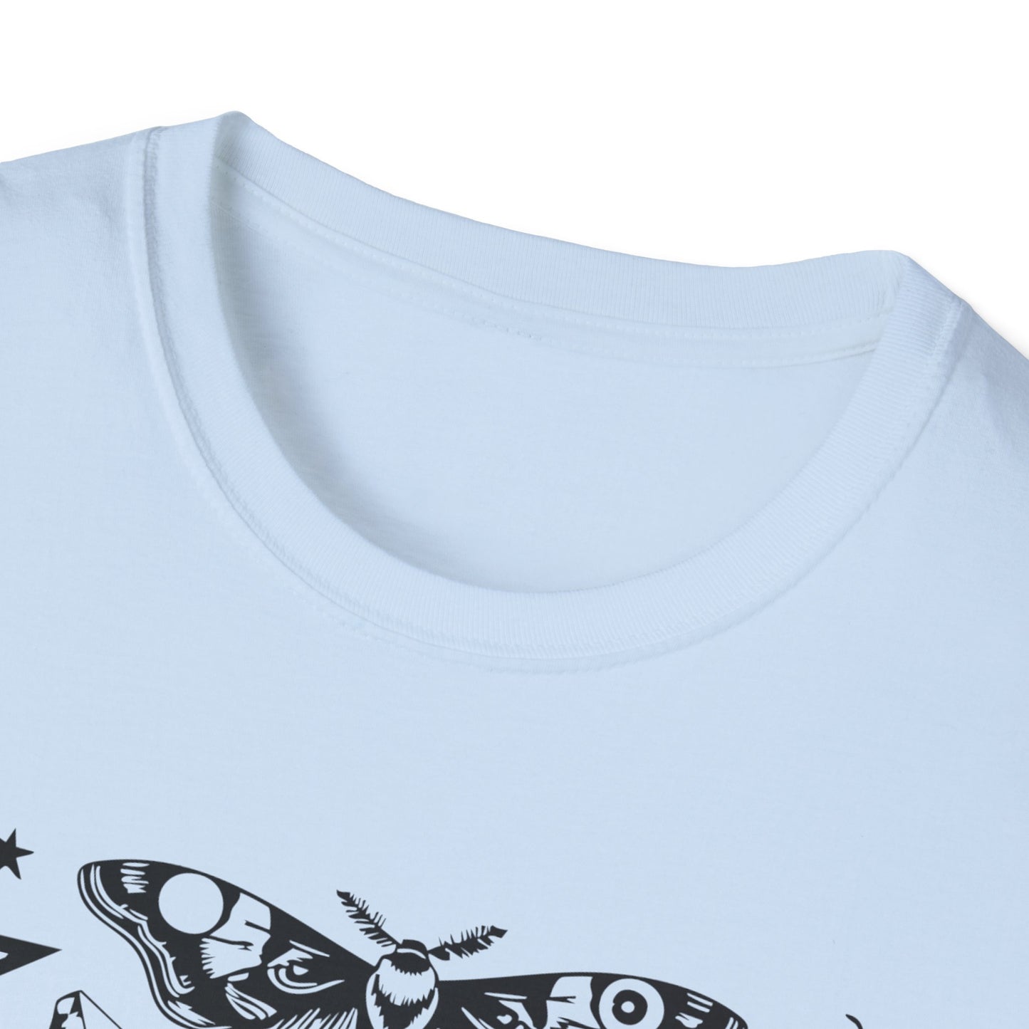T-SHIRT | STAY WEIRD - (BLACK WRITING)