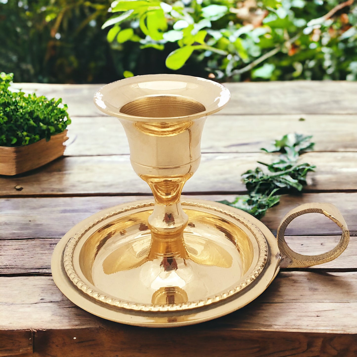 CANDLE HOLDER || BRASS TAPER