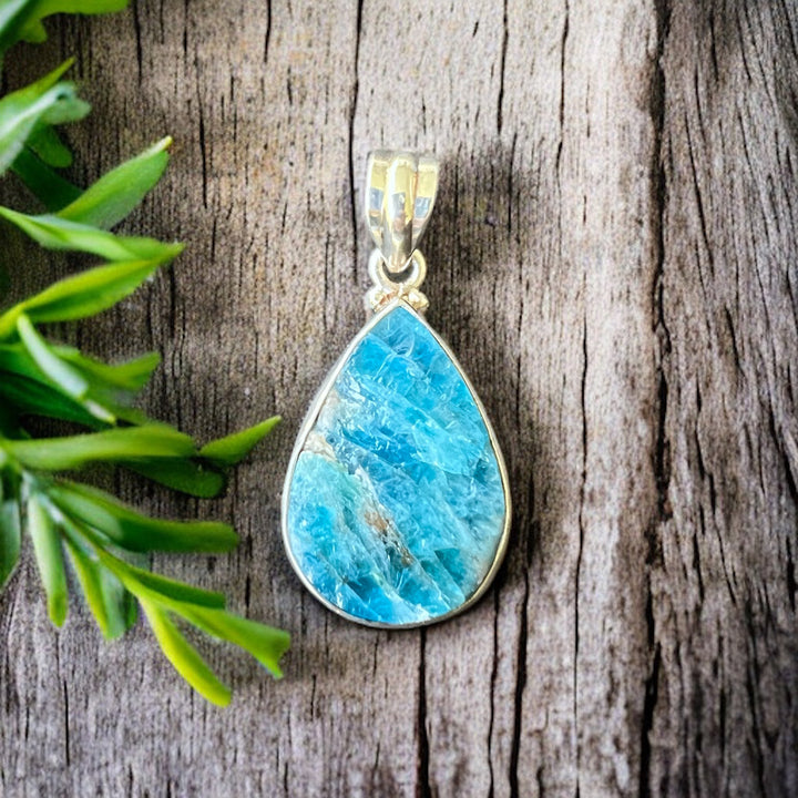 ROUGH BLUE APATITE PENDANT - 925 STERLING SILVER