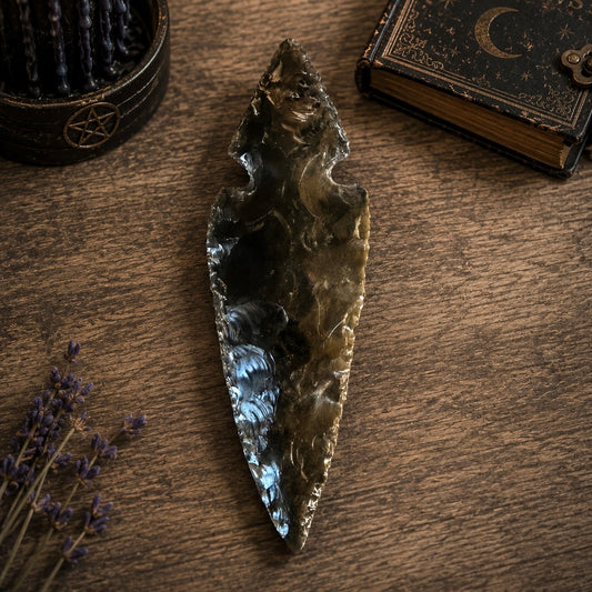 CARVINGS || GOLDSHEEN OBSIDIAN ARROWHEAD