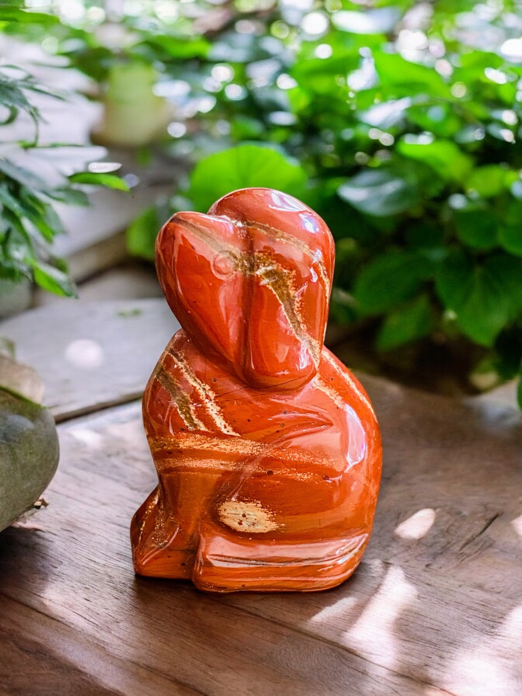 CARVINGS || RED JASPER DOG
