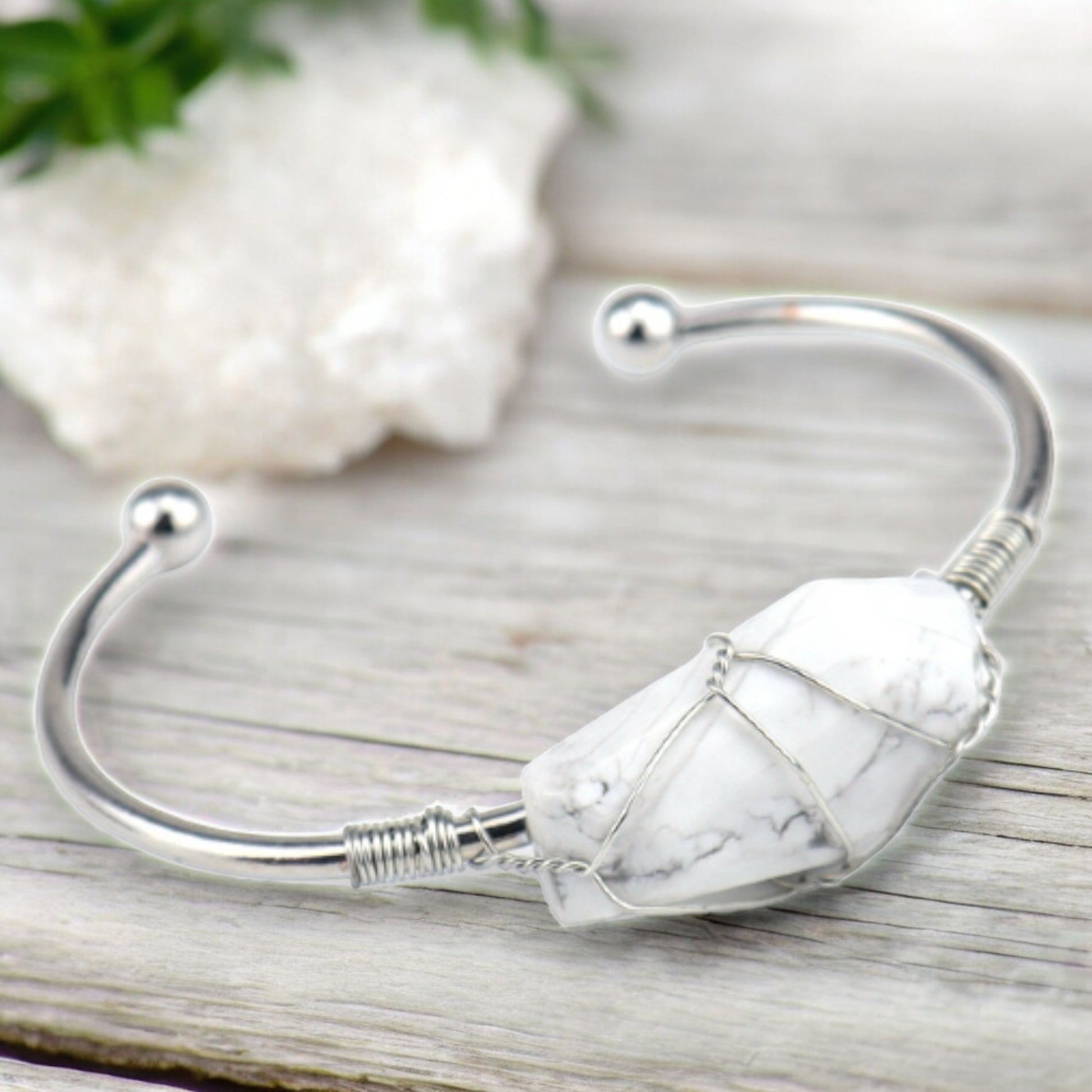 BRACELET || HOWLITE “COFFIN” CUFF