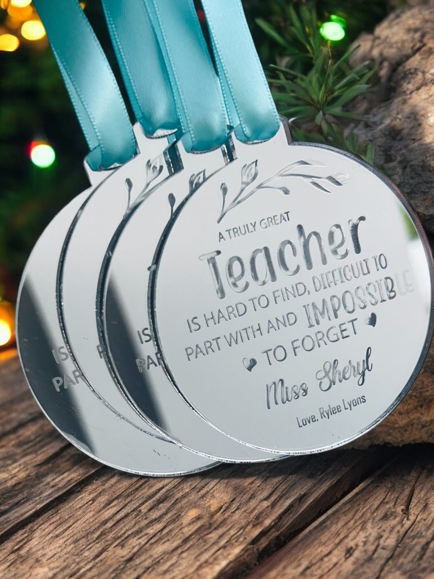 PERSONALISED GIFT || TEACHER BAUBLE