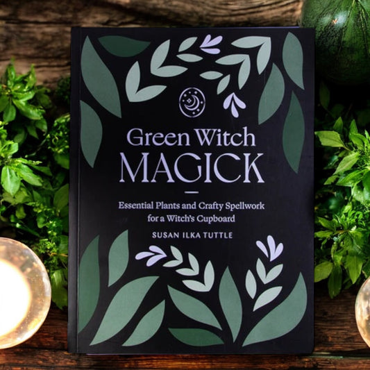 BOOKS || GREEN WITCH MAGICK