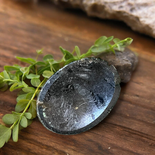 PALM STONES || TOURMALINE WORRY STONE