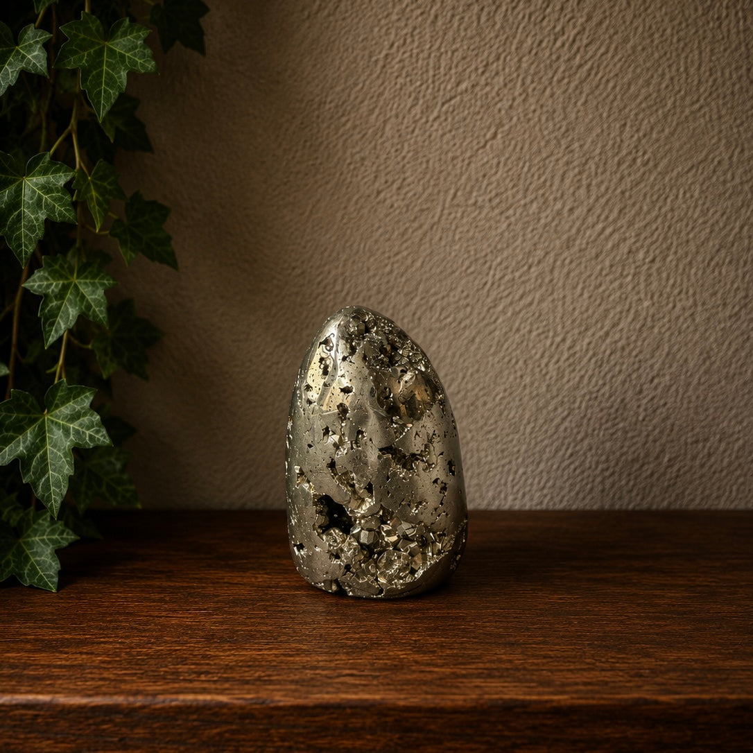 FREE FORM || PYRITE