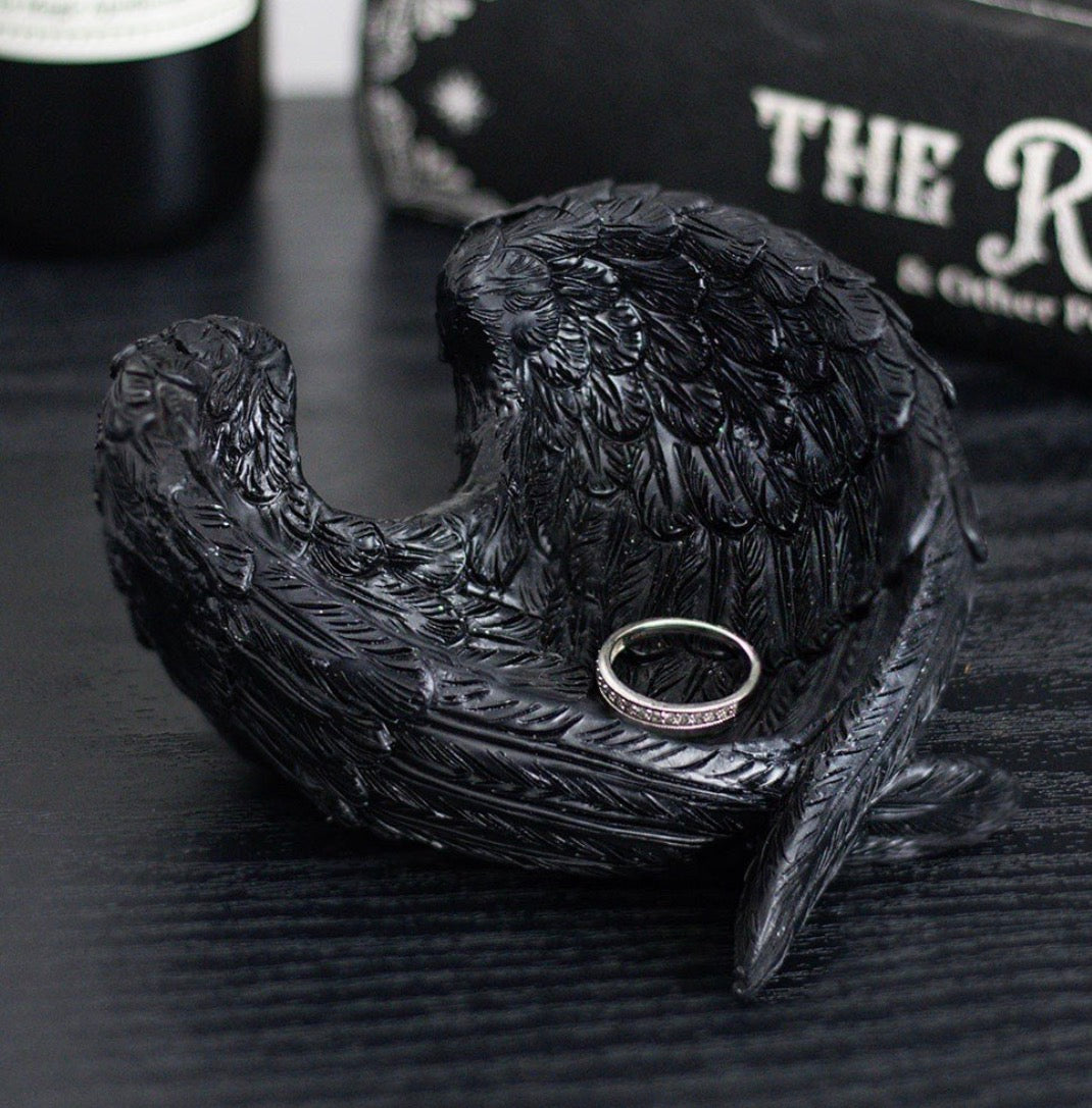 BOWLS || RAVEN WINGS TRINKET DISH