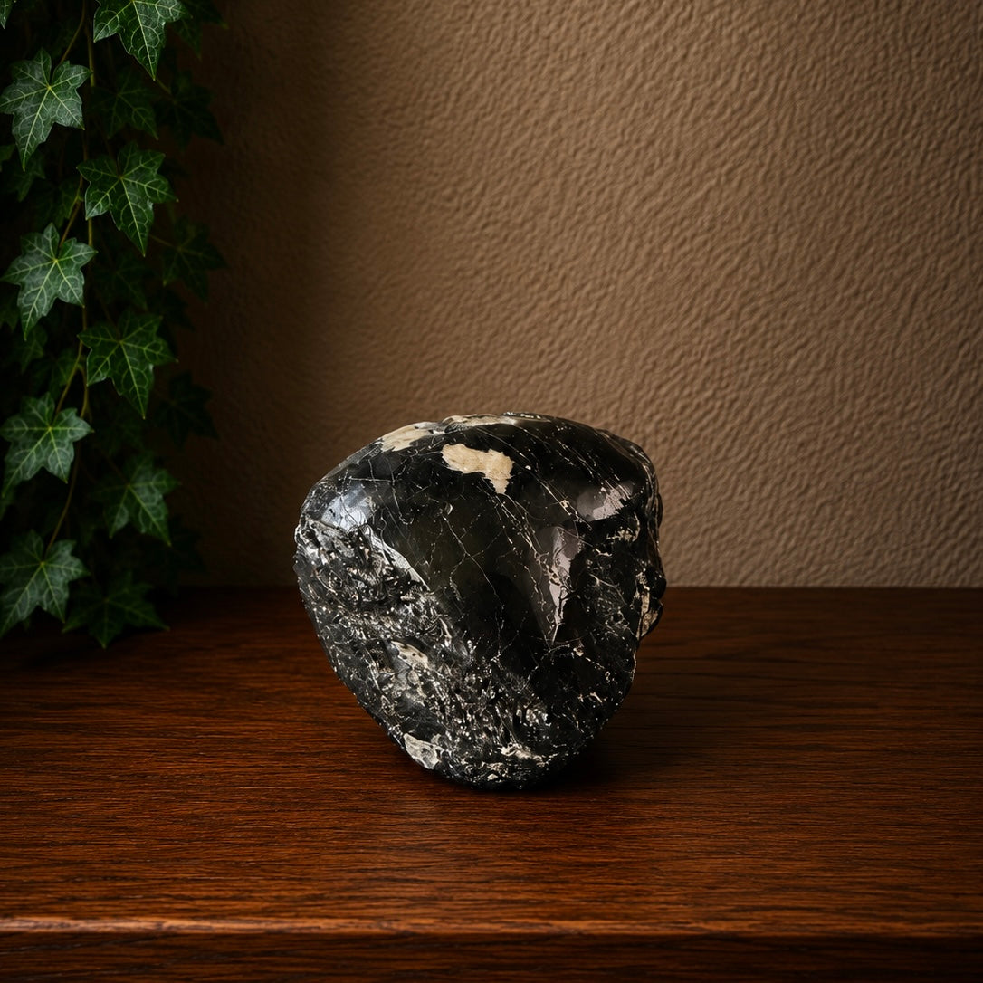 FREE FORM || TOURMALINE