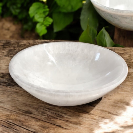 CARVINGS || SELENITE CHARGING BOWL - ROUND