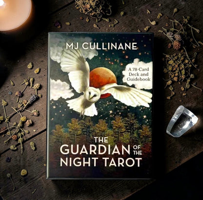 TAROT CARDS || THE GUARDIAN OF THE NIGHT TAROT