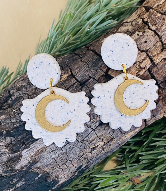 MUANI & ME EARRINGS || SHELL MOON COTTESLOE