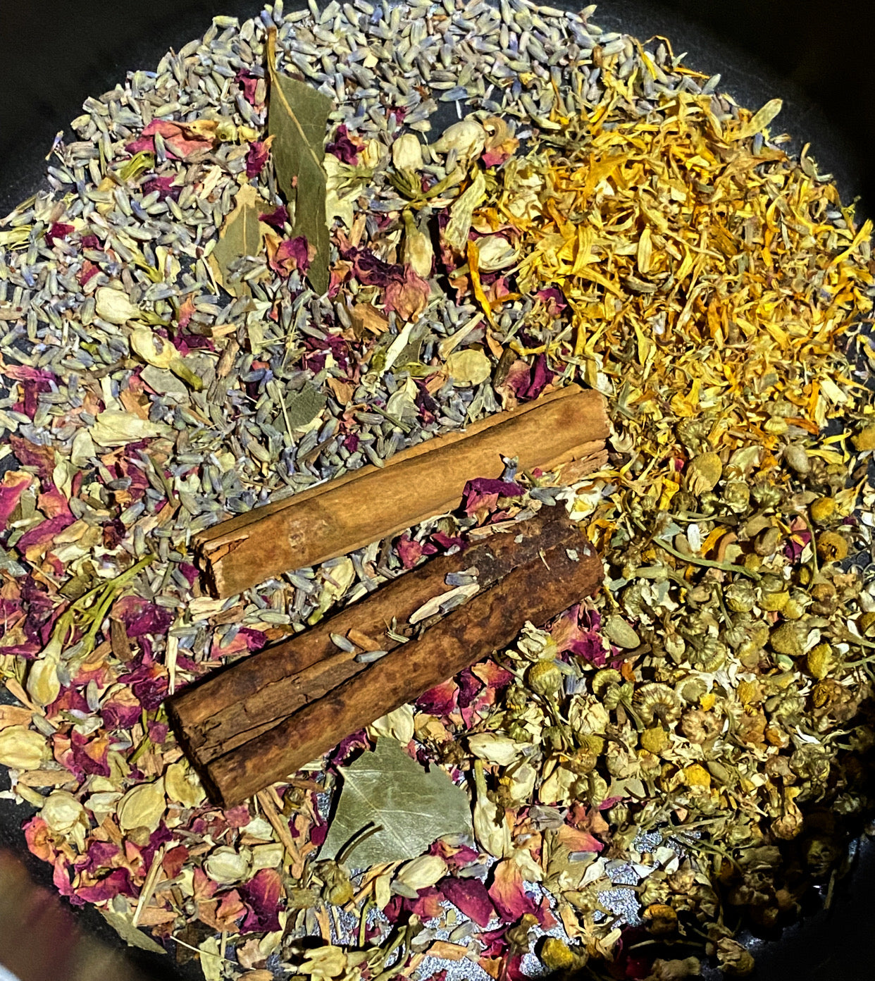 SPELL KITS || LOVE & PEACE SIMMER POT