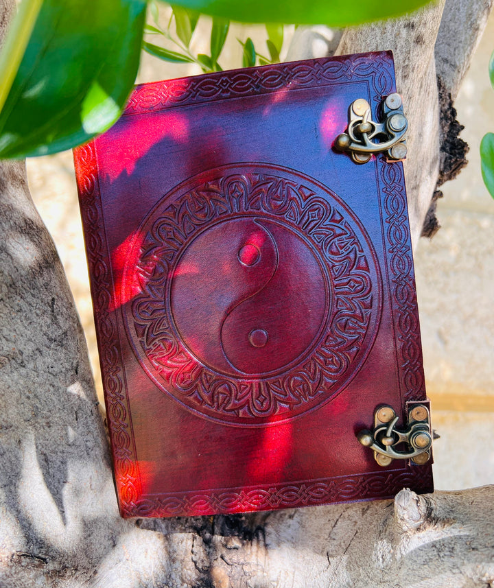 BOOK OF SHADOWS || YIN YANG