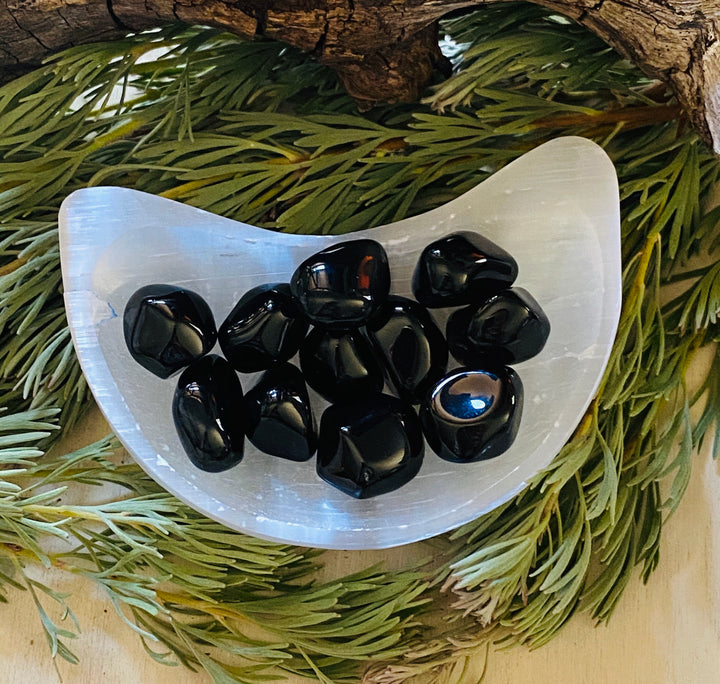 TUMBLE STONES || APACHE TEARS