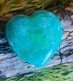 HEARTS || GREEN/BLUE HOWLITE
