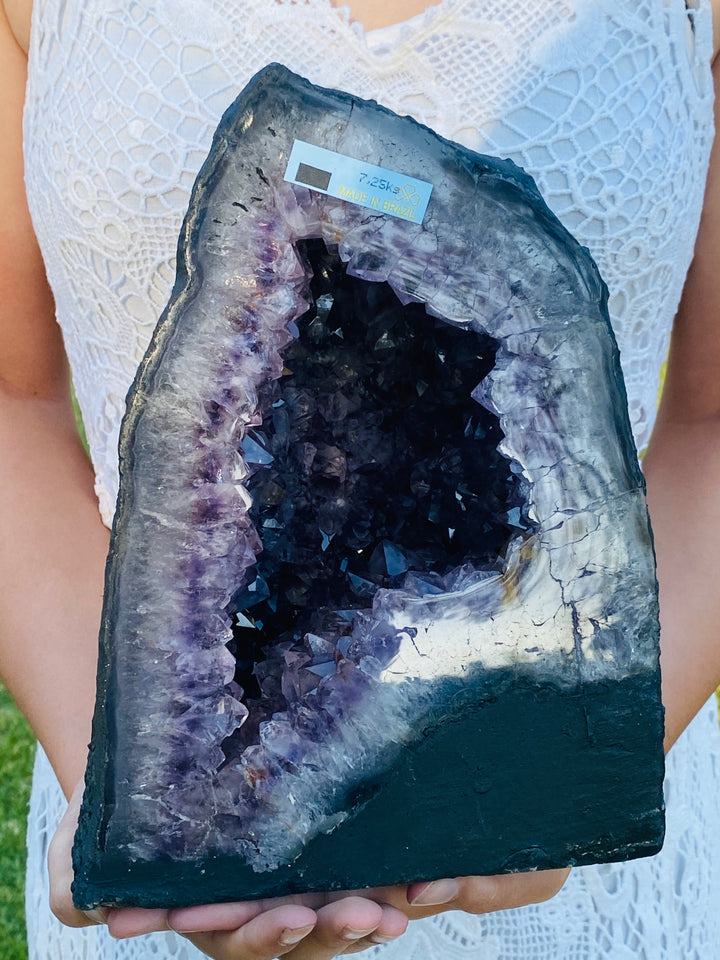 GEODE || AMETHYST CAVE