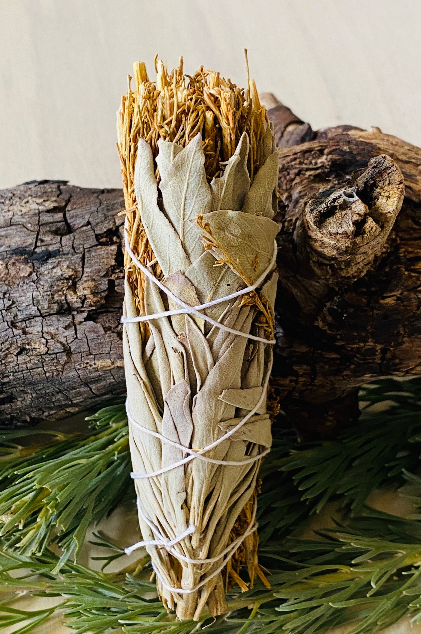 SMUDGE STICK || WHITE SAGE WITH COPAL - SMALL