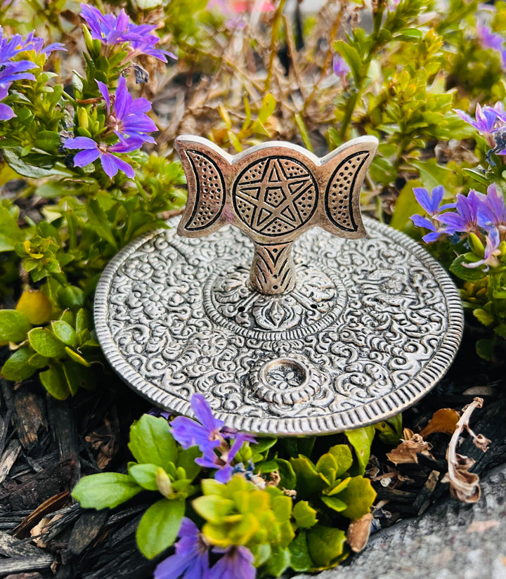 INCENSE HOLDER || TRIQUETRA