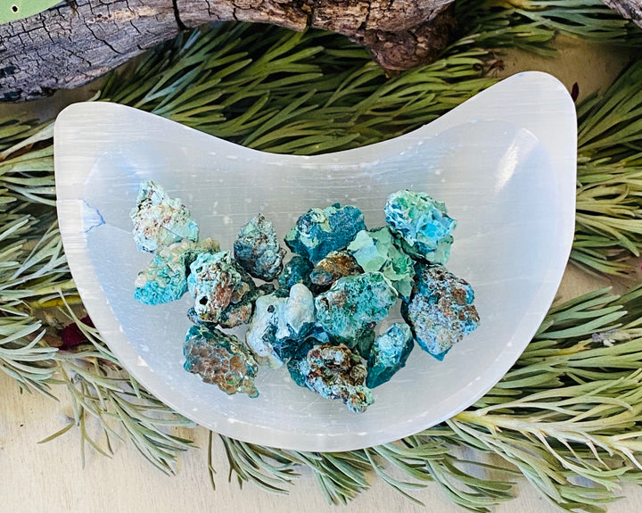 ROUGH STONES || RARE DIOPTASE