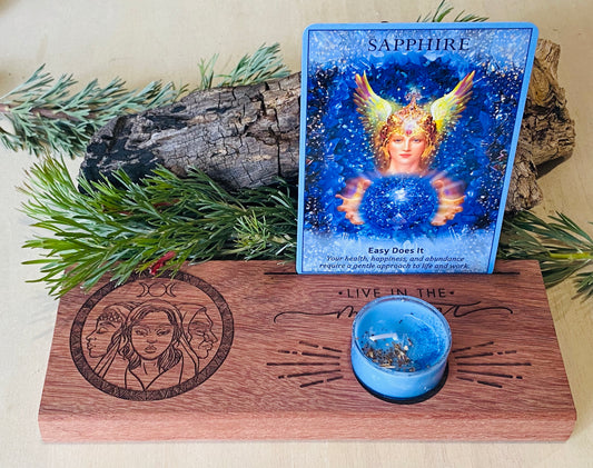 ORACLE/TAROT CARD STAND || MMC - LIVE IN THE MOMENT