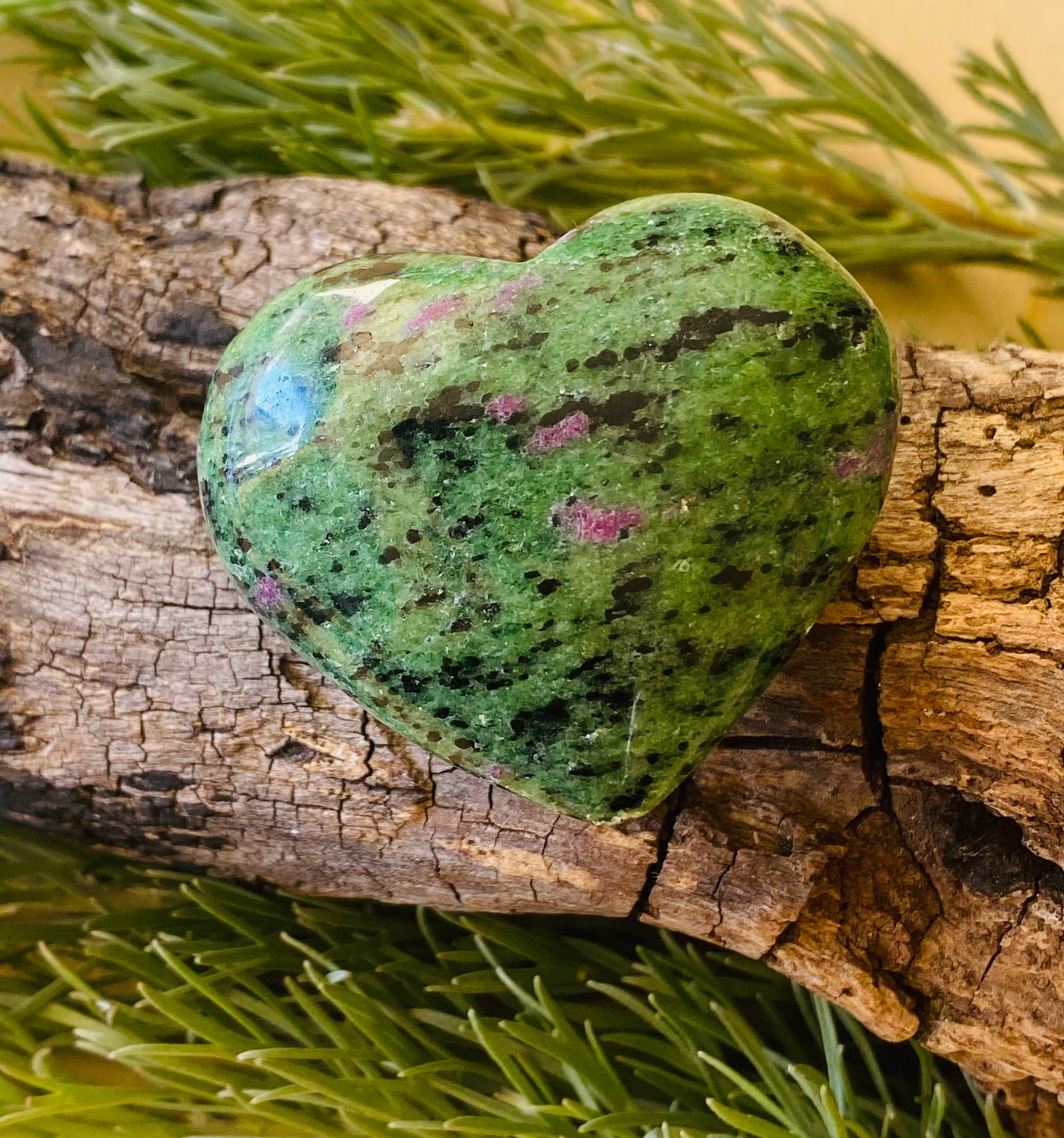 HEARTS || RUBY IN ZOISITE